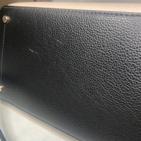 EUC Kate Spade Purse with Crossbody strap - Picture 11 of 11